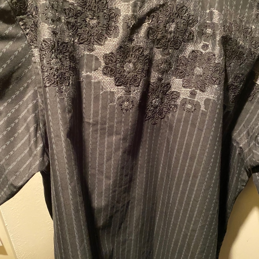 Robert Graham embroidered dress shirt